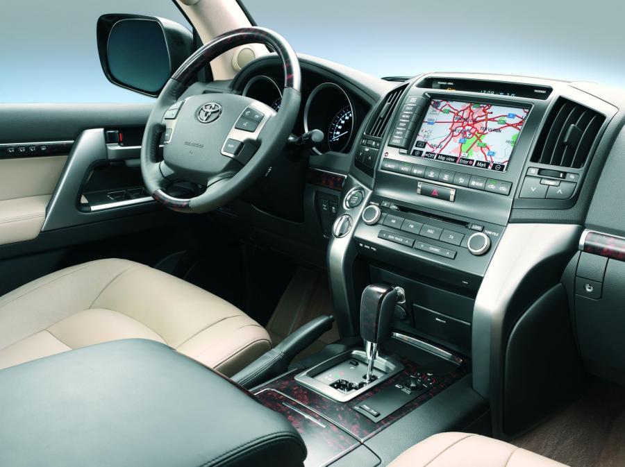  Toyota Land Cruiser 200 2007 года  (фото 194 из 196)